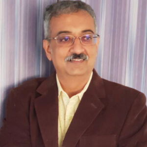 Dr Divesh Dholkia Spine Surgeon Pheonix Healthcare